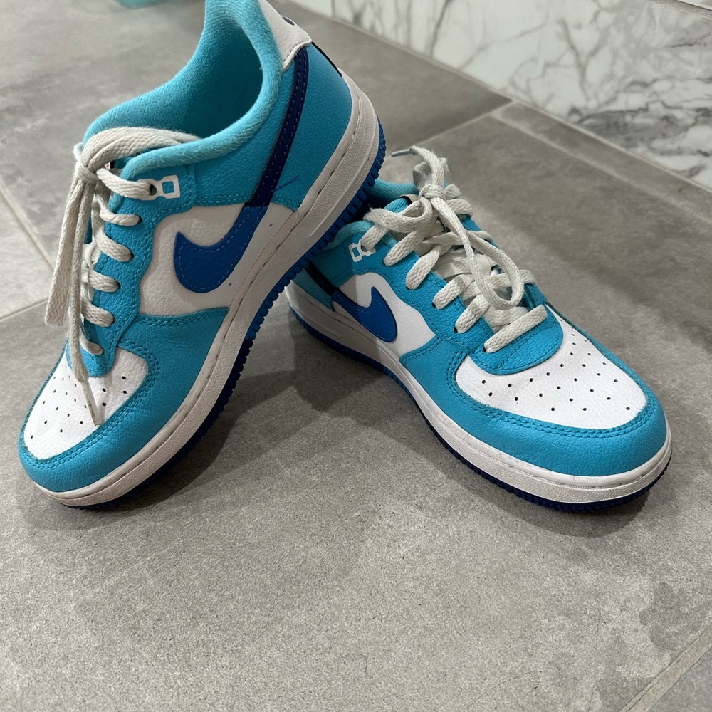 Nike Air Force 1 LV8 2 Casual Shoes White/Light Photo Blue/Deep Royal Blue